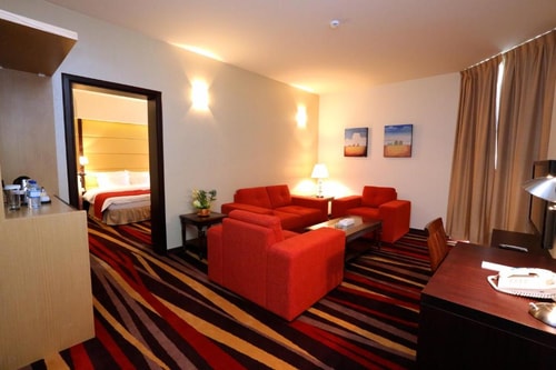 Junior Suite Near To Lulu Center Abu Dhabi 3 Luxury Bookings