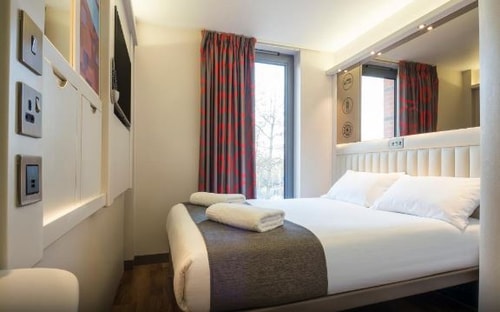 Double Room Near Meridian Movement LON Luxury Bookings