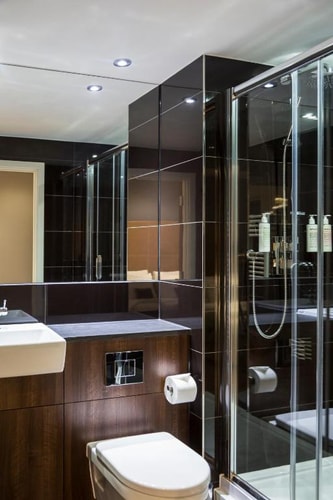 Studio Apartment Near Carville Hall Park South LON 4 Luxury Bookings