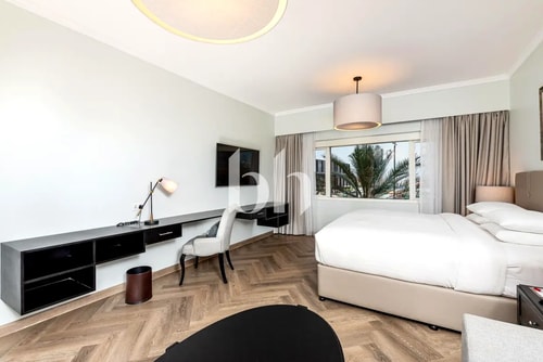 Studio Apartment Near Dubai Marine Club 2 Luxury Bookings