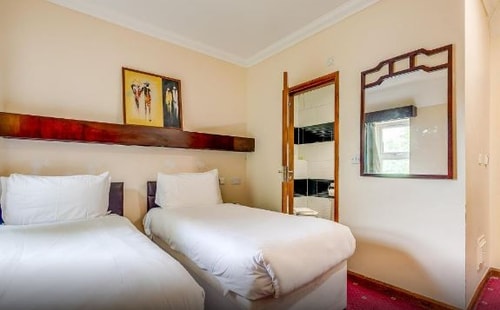 Double Or Twin Room Near Springfield Gardens LON 1 Luxury Bookings