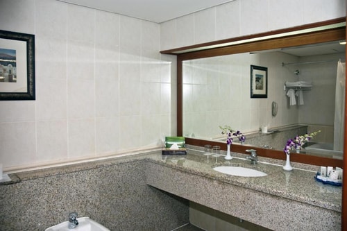Standard Double or Twin Room Near British Council 8 Luxury Bookings
