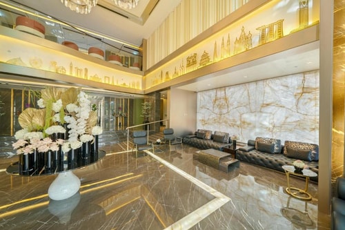 One Bedroom Suite City View At Palm Jumeirah 8 Luxury Bookings