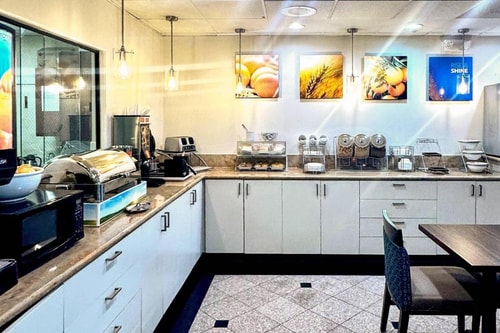 King Suite Near Camden Park Westchase HOU 10 Luxury Bookings
