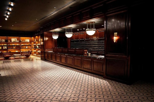 Deluxe Guest Room Near AT&T Headquarters DAL 7 Luxury Bookings