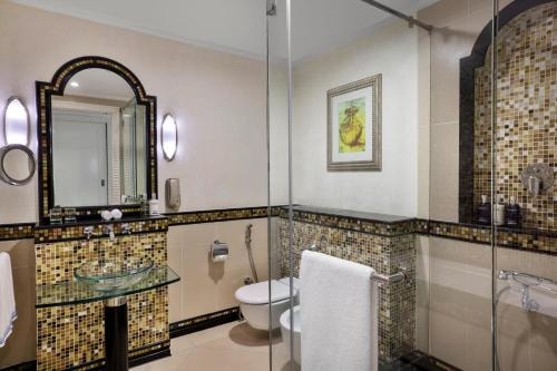 Luxury Club Oceanfront Room Near France Consulate 4 Luxury Bookings