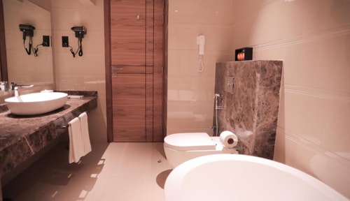 Double Or Twin Room Near Abu Hail Park Dubai 7 Luxury Bookings
