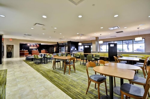 King Room Near Terry Hershey Park HOU 4 Luxury Bookings