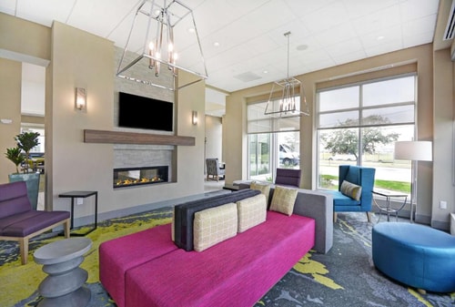 King Room Near William P. Hobby Airport HOU 15 Luxury Bookings