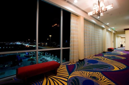 King Room Near George Bush Park HOU 8 Luxury Bookings