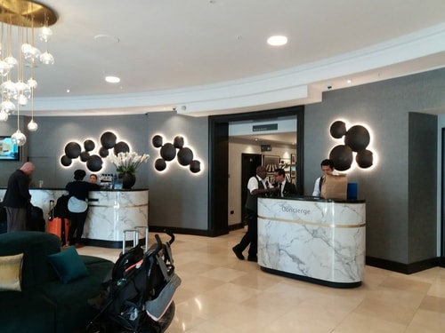 Deluxe King Room Near Forty Tree Green LON 6 Luxury Bookings