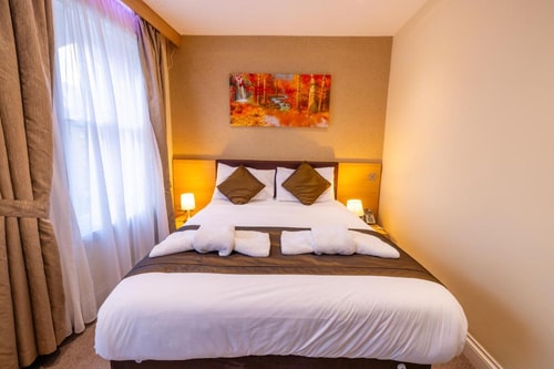 King Or Twin Room Near Shoreditch Church LON 4 Luxury Bookings