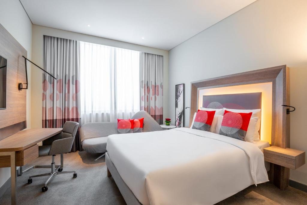 Superior Room Near Davis Langdon Bur Dubai Luxury Bookings