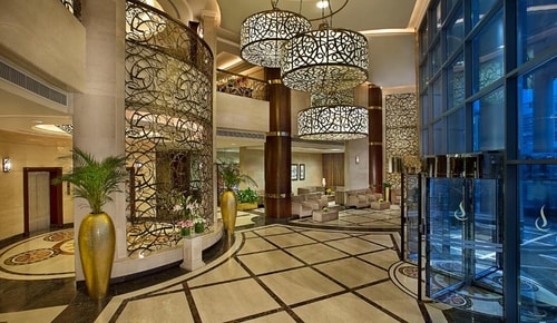 King Or Twin Guest Room Near Emirates SkyCargo 8 Luxury Bookings