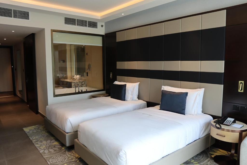 Premium King Room Near Indigo Hotel Downtown Dubai Luxury Bookings