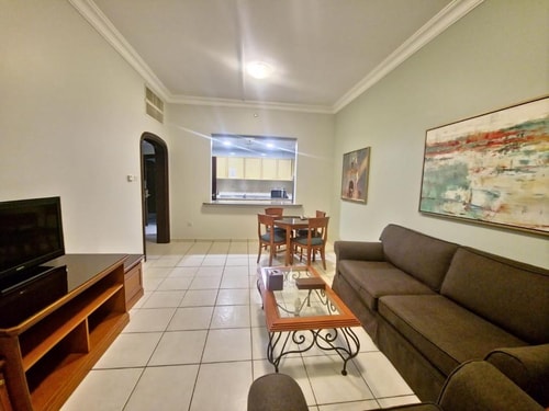 Classic One Bedroom Apartment Near Medeor Hospital 6 Luxury Bookings