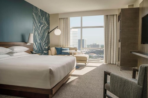 King Room Near Galleria Financial Center HOU 0 Luxury Bookings