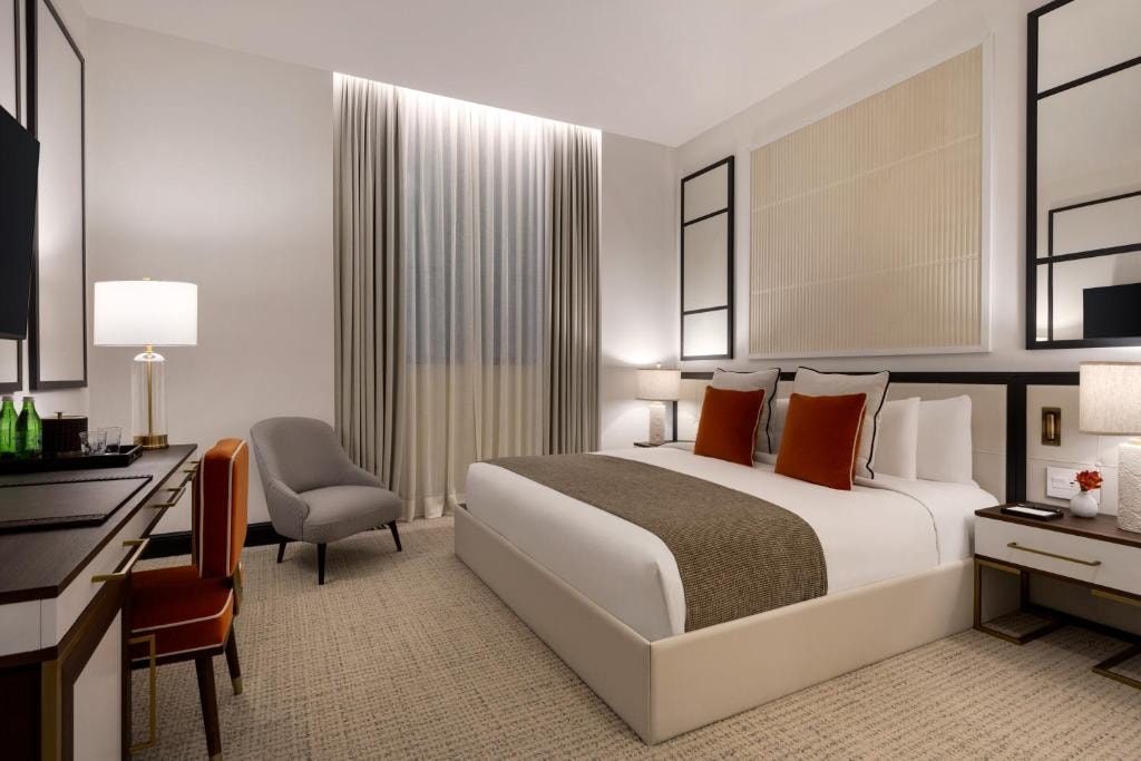 Classic King Room Near Bryant Park NYC Luxury Bookings