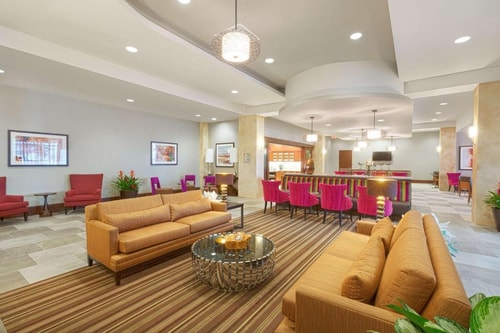 King Studio Suite Near Daikin Park HOU 4 Luxury Bookings