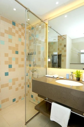 Premier Room Near Jameel Arts Centre Al Jaddaf 4 Luxury Bookings