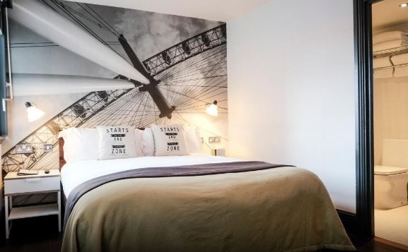Double Or Twin Room Near Capital Tower LON Luxury Bookings