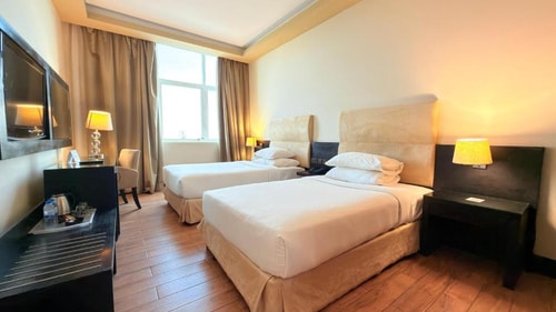 Standard King Or Twin Room Near Gardenia Centre 1 Luxury Bookings