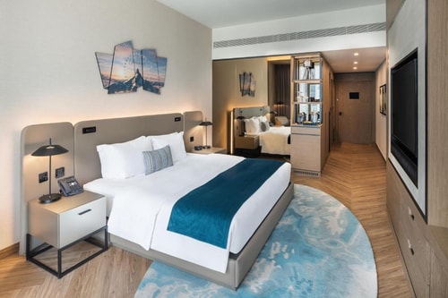 Scene View Room Near Saesar Supermarket. Luxury Bookings