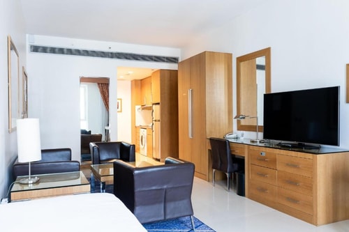 Studio Apartment Near Sharaf DG Metro 3 Luxury Bookings