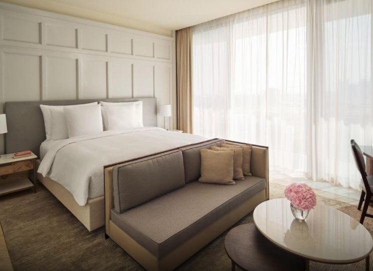 King Room Near Binghatti Canal Dubai Luxury Bookings