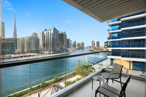2 Bedroom Apartment Burj Khalifa View At Marasi Dr 5 Luxury Bookings