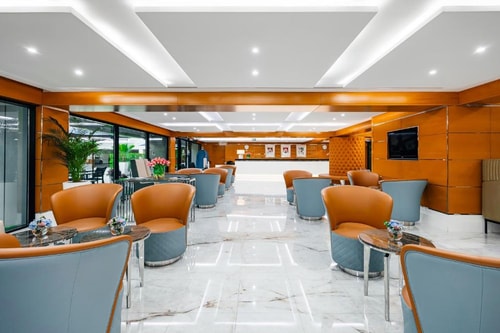 Deluxe Studio Near Aster Hospital Mankhool Dubai 6 Luxury Bookings