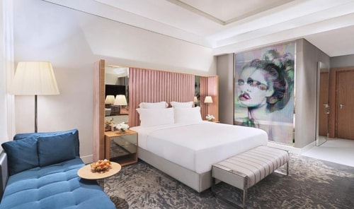 Signature King Room Near Regalia Tower Dubai 1 Luxury Bookings