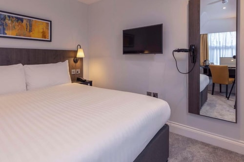 Standard Double Room Near Marcus Garvey Park LON 1 Luxury Bookings