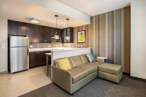 King Studio Near United States Postal Service HOU 1 Luxury Bookings