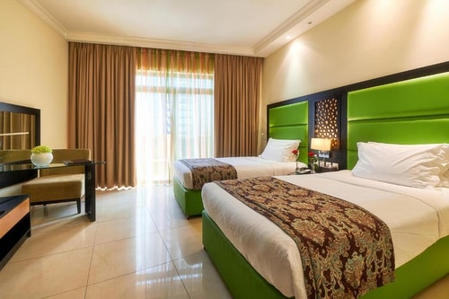 Standard King Or Twin Room Near Ajman Museum 1 Luxury Bookings