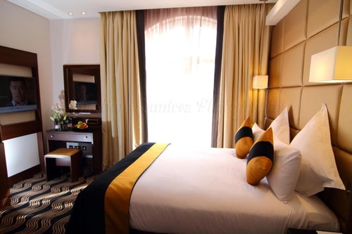 Premier Double Or Twin Room Near Chinatown LON 2 Luxury Bookings