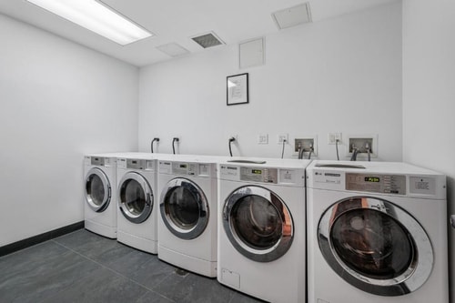 King Studio With Sofa Bed Near City Hall Park NYC 11 Luxury Bookings