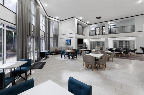 King Room Near BE Staffing Solutions HOU 3 Luxury Bookings