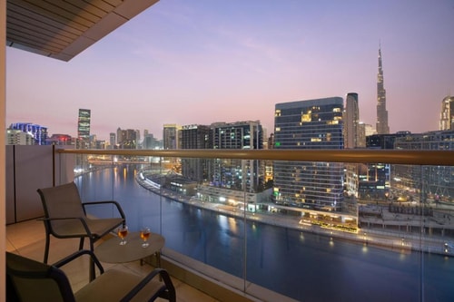 Three Bedroom Apartment Near Westzone Supermarket 5 Luxury Bookings