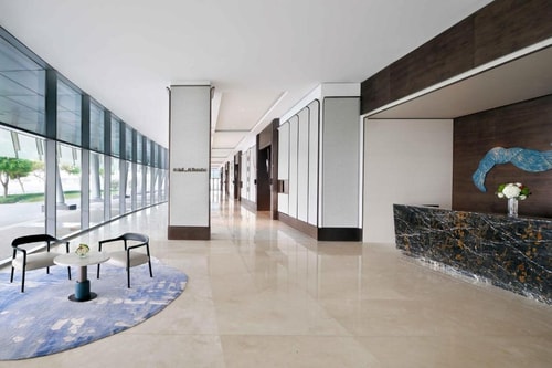 Standard King Or Twin Room Near Festival Mall 4 Luxury Bookings