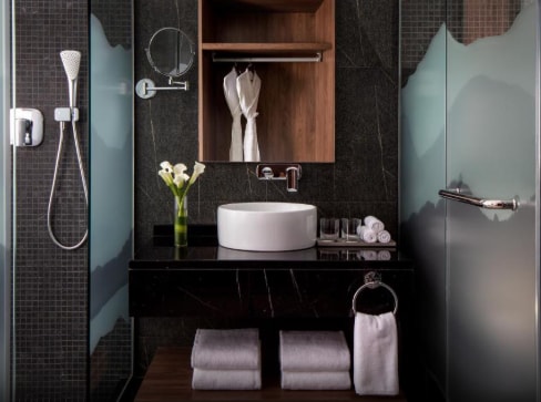 Deluxe King Or Twin Room Near Business Bay Dubai 4 Luxury Bookings