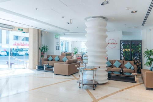 Superior King Room Near Abu Dhabi Mall 8 Luxury Bookings