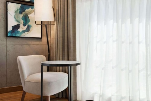 Superior Room Near Gold Souk Metro Exit 1 13 Luxury Bookings