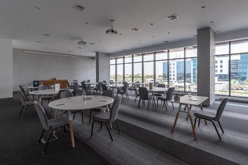 Studio Near Eastland Park Dubai 13 Luxury Bookings