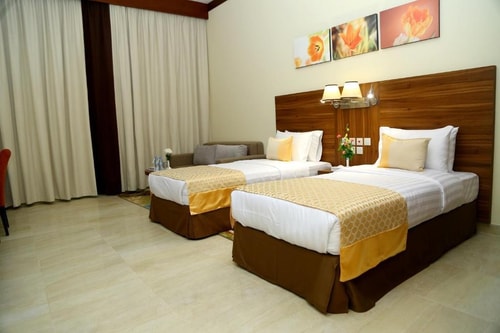 Studio Apartment Near Mall of Emirates 2 Luxury Bookings