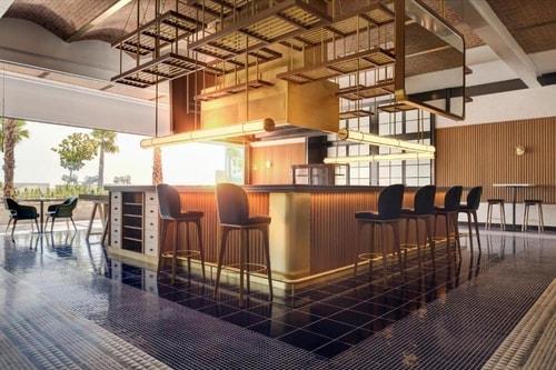 Two Bedroom Apartment Near Bayshore Beach Club 17 Luxury Bookings