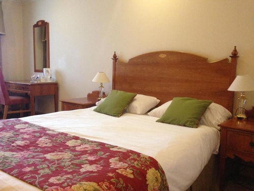 Standard Double Or Twin Room Near Queensway LON Luxury Bookings