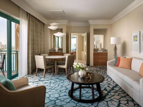 Skyline Suite At Palm Jumeirah Beach 1 Luxury Bookings
