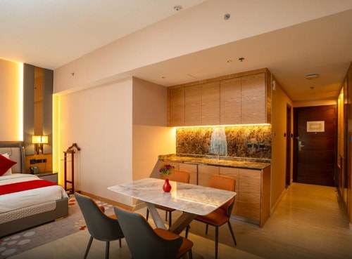 Junior Suite Near Abu Hail Park Dubai 2 Luxury Bookings