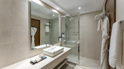 Deluxe King Or Twin Room Sea View Near Golden Spa 2 Luxury Bookings